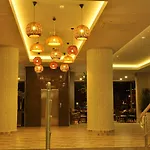 Vega Aparthotel