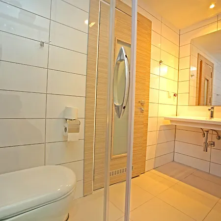 Vega Aparthotel 4*