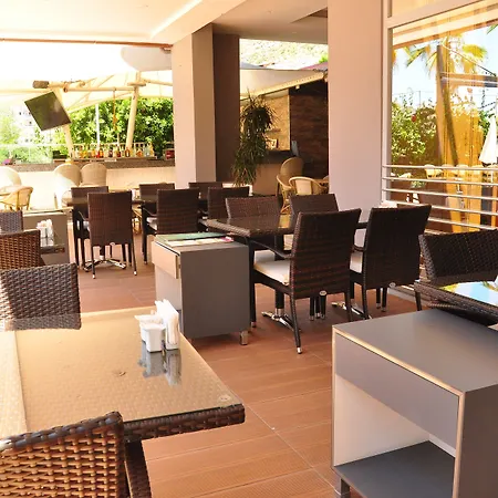 Lejlighedshotel Vega